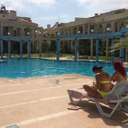 Rossa Holiday