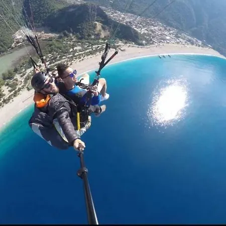 Διαμέρισμα Rossa Holiday *
