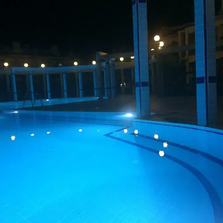 Διαμέρισμα Rossa Holiday *